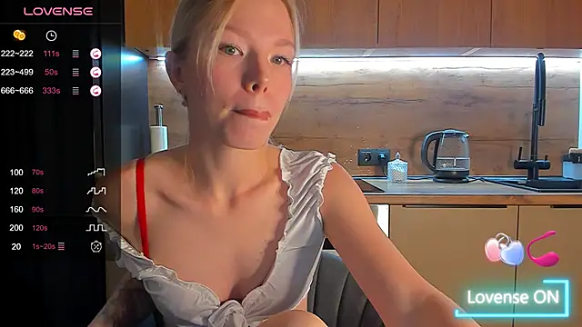 Olivia Bells online show from November 20, 2025, 7:24 pm
