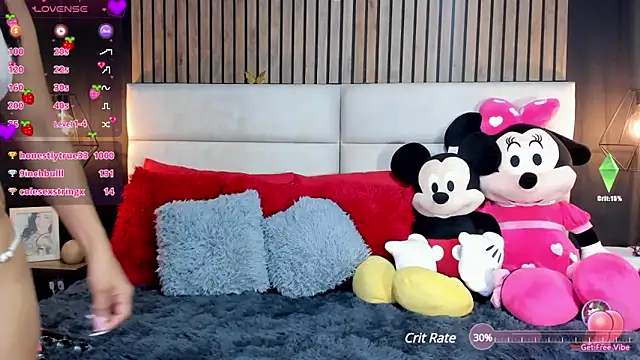 NiicolleMiller online show from March 20, 2025, 9:04 am