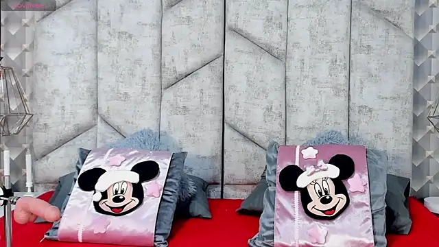 NiicolleMiller online show from November 23, 2025, 10:37 am