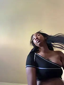 Iceblanca online show from April 10, 2026, 8:35 pm