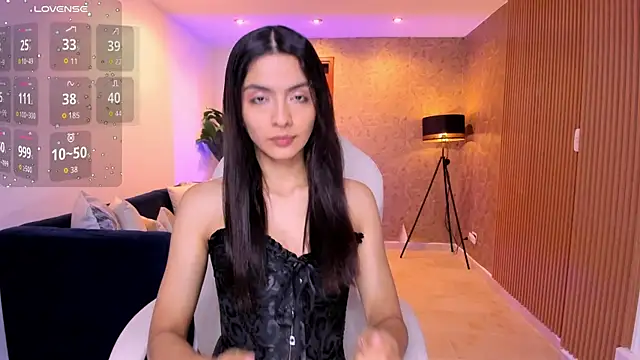 miiaa evans online show from September 27, 2025, 11:04 am