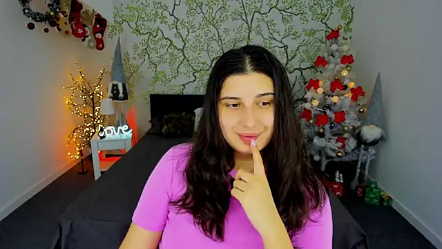 Linda EX online show from January 3, 2025, 7:49 am