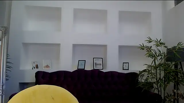 Linda EX online show from July 11, 2026, 6:32 pm