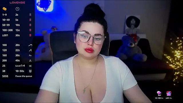 Emily Mo online show from January 5, 2025, 6:35 am