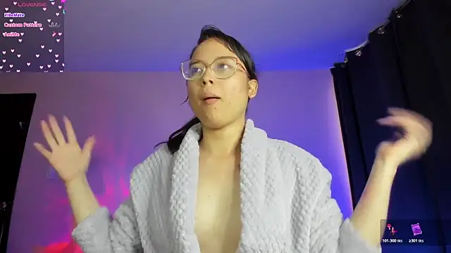 shantalc3rezo online show from November 9, 2025, 10:19 pm