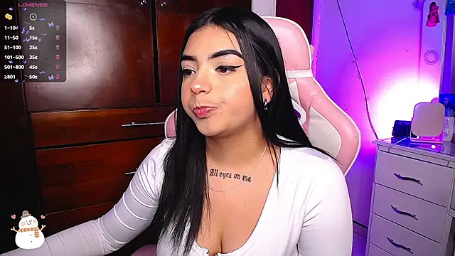 eva six online show from February 8, 2025, 2:04 am