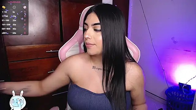 eva six online show from November 12, 2025, 11:36 pm