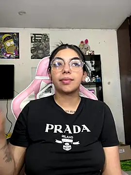 eva six online show from November 29, 2025, 12:46 am