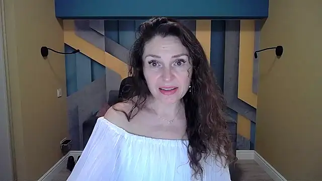 EllaLong online show from December 21, 2024, 12:27 pm