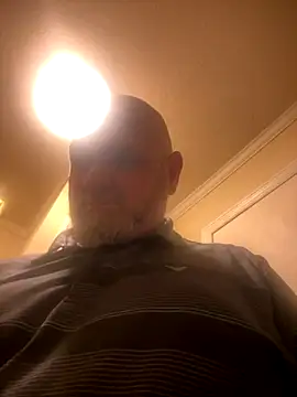 Snapshot of mrscum4u chatting on November 28, 2025, 5:54 am mrscum4u online show from November 28, 2025, 5:54 am