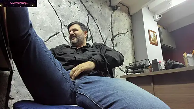 Maxi TheBigDaddy online show from September 18, 2025, 3:25 pm