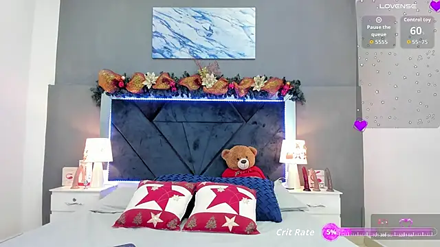 Lauralove 69 online show from December 13, 2025, 10:37 pm