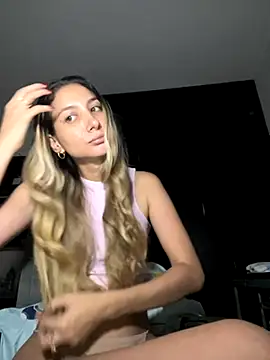 DanikRosse online show from October 31, 2025, 4:24 am