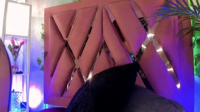 Megan inked online show from December 28, 2024, 3:58 am