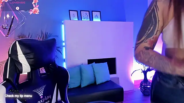 Megan inked online show from November 16, 2025, 3:23 am