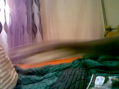 Ebonykezzia online show from November 18, 2025, 8:19 am