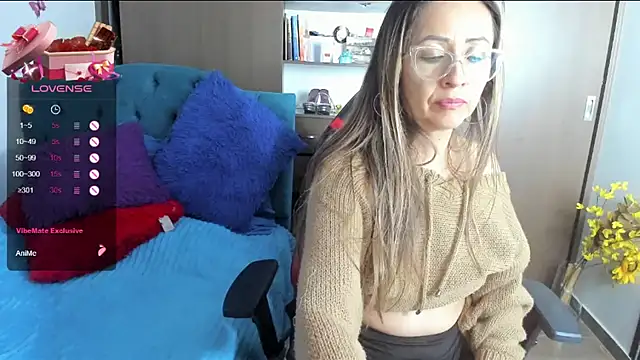 valeria teiku online show from March 8, 2025, 4:23 am