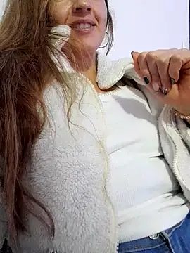 valeria teiku online show from September 9, 2025, 3:00 pm