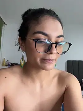 Cat2525 online show from December 15, 2024, 12:18 am