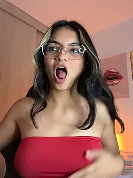 Cat2525 online show from April 2, 2026, 10:18 pm