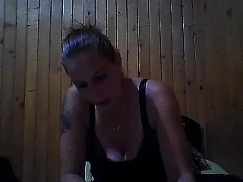 Snapshot of WildScorpio86 chatting on December 18, 2024, 9:47 am WildScorpio86 online show from December 18, 2024, 9:47 am