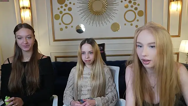 Amelia Blaze online show from October 22, 2025, 10:48 am