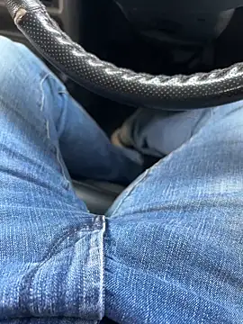 Snapshot of Dakku_69 chatting on February 20, 2025, 10:37 am Dakku 69 online show from February 20, 2025, 10:37 am