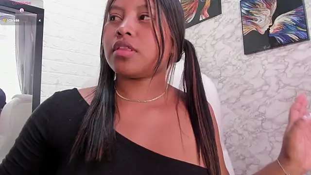 Snapshot of lunahot__07 chatting on December 14, 2024, 3:58 pm lunahot 07 online show from December 14, 2024, 3:58 pm