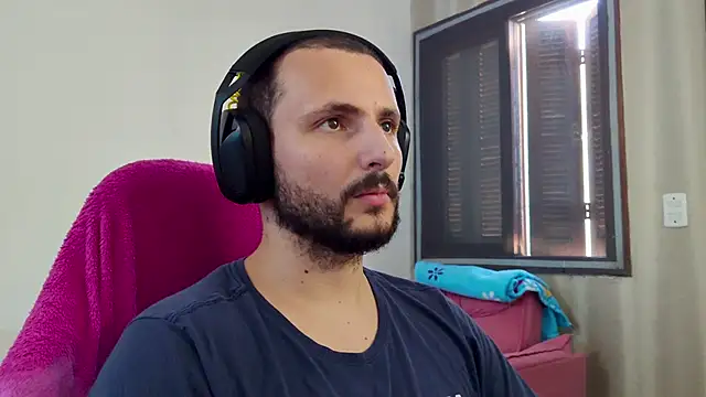 iurytx online show from February 3, 2026, 12:10 pm