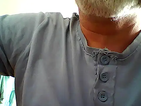 Snapshot of xcimeru chatting on February 14, 2025, 12:25 pm xcimeru online show from February 14, 2025, 12:25 pm