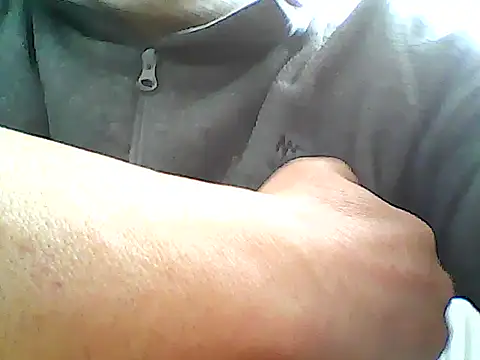 Snapshot of xcimeru chatting on February 22, 2025, 8:40 am xcimeru online show from February 22, 2025, 8:40 am