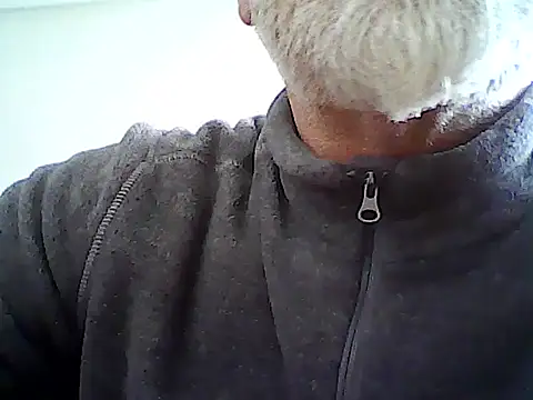 Snapshot of xcimeru chatting on March 5, 2025, 8:54 am xcimeru online show from March 5, 2025, 8:54 am