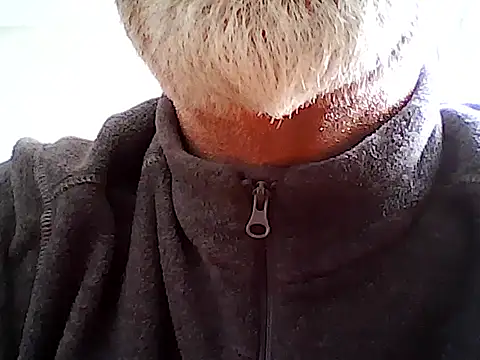 Snapshot of xcimeru chatting on March 15, 2025, 1:29 pm xcimeru online show from March 15, 2025, 1:29 pm