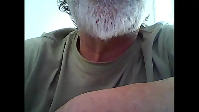 Snapshot of xcimeru chatting on September 17, 2025, 3:35 pm xcimeru online show from September 17, 2025, 3:35 pm