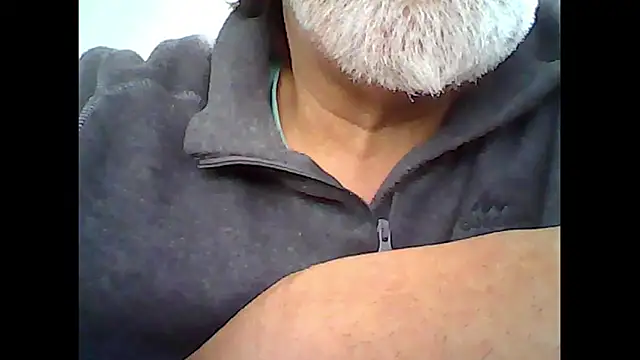 Snapshot of xcimeru chatting on October 17, 2025, 7:11 am xcimeru online show from October 17, 2025, 7:11 am