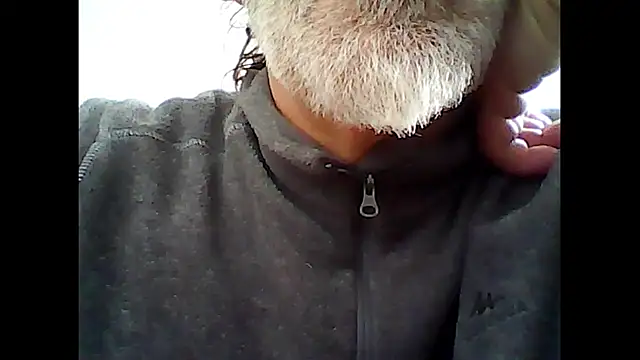 xcimeru online show from November 16, 2025, 1:06 pm