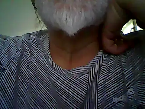 Snapshot of xcimeru chatting on May 26, 2026, 1:40 pm xcimeru online show from May 26, 2026, 1:40 pm