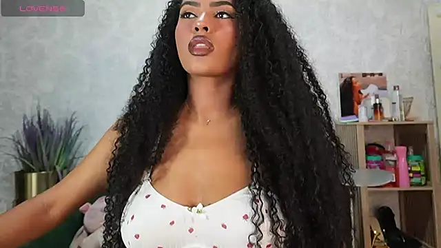 HOTBLACKANDWHITE2 online show from April 12, 2026, 10:59 pm