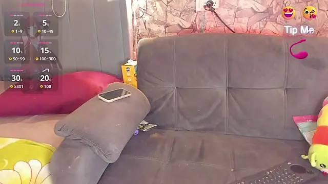 Snapshot of babycam777 chatting on September 18, 2025, 2:02 am babycam777 online show from September 18, 2025, 2:02 am