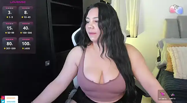 ambar-wells online show from February 16, 2025, 5:48 pm