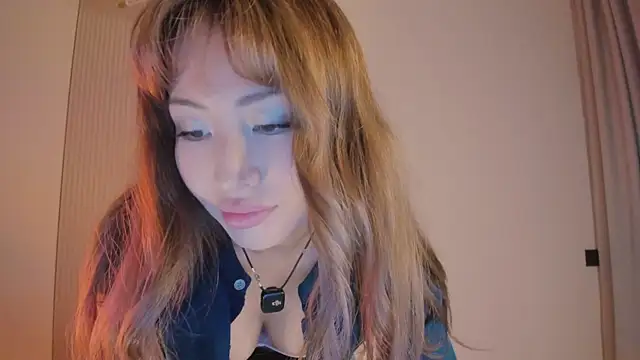 kawaii mia online show from March 22, 2026, 3:48 pm