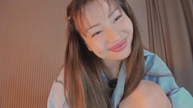 kawaii mia online show from March 25, 2026, 3:29 pm