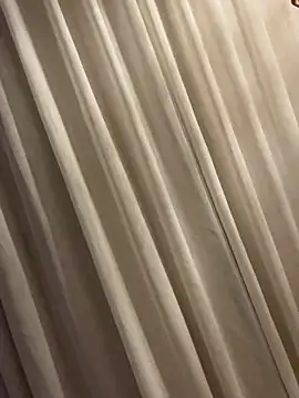 ElisabethDavis online show from February 7, 2025, 3:30 pm