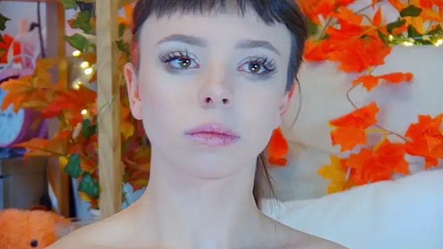 ElisabethDavis online show from October 16, 2025, 6:09 pm