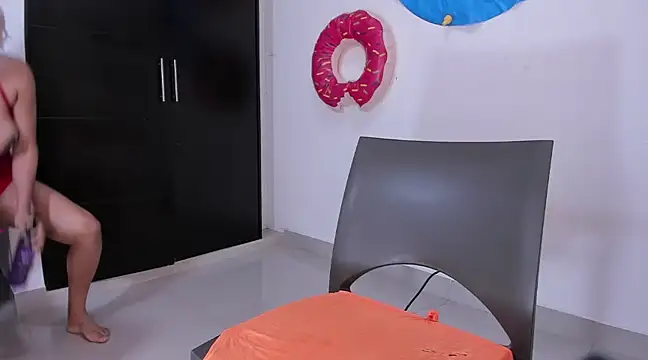 girlhentaiorgasmic online show from December 16, 2024, 11:55 am