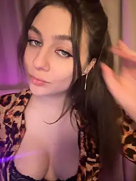 Snapshot of Your_insomniya chatting on February 28, 2025, 9:12 pm Your insomniya online show from February 28, 2025, 9:12 pm