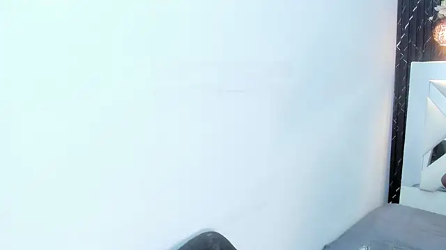 Angie Will online show from February 28, 2025, 11:34 pm