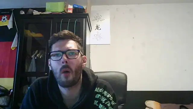 Snapshot of Die-geile-Sau chatting on May 13, 2026, 5:32 pm Die-geile-Sau online show from May 13, 2026, 5:32 pm