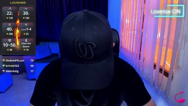 jhon bear03 online show from February 8, 2025, 5:29 pm