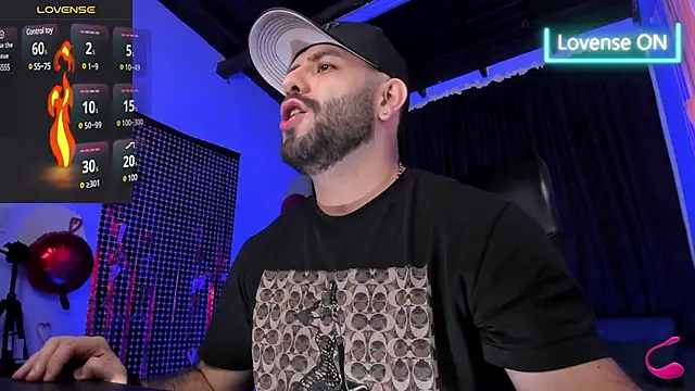 jhon bear03 online show from February 14, 2025, 2:23 pm